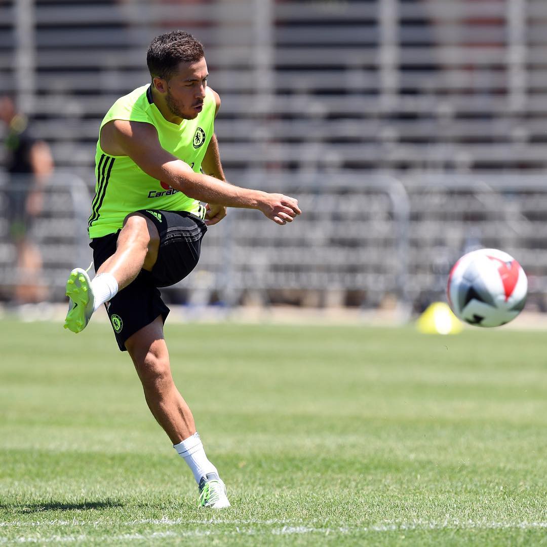 One of Eleven Eden Hazard Debuts Nike Elite Pack Boots Footy